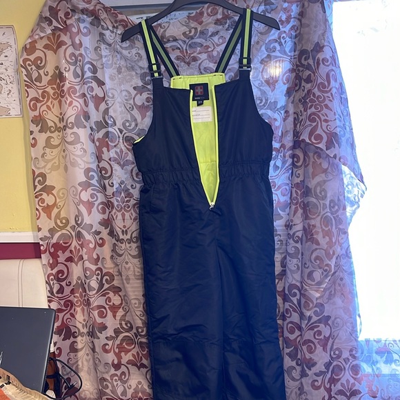 Men’s Swiss Tech Black w/ Neon Green Snow Pants - Picture 1 of 6